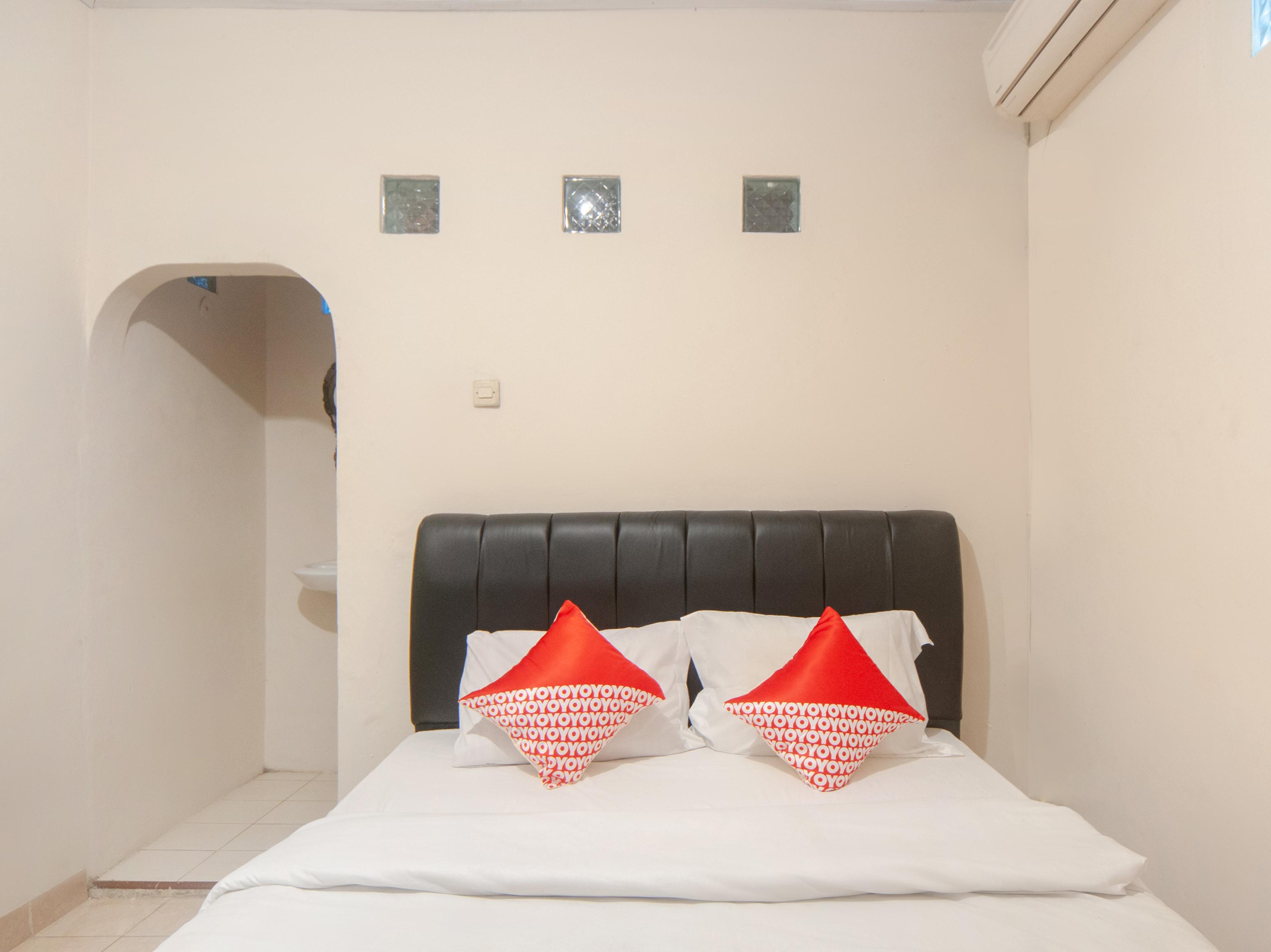 Oyo 2256 Danysa Guesthouse Jakarta Eksteriør bilde