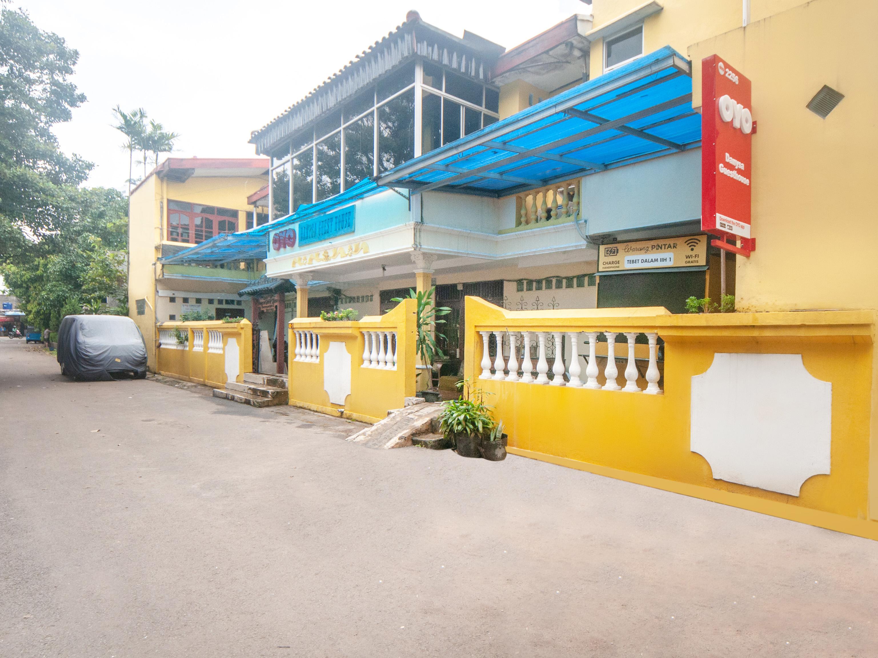 Oyo 2256 Danysa Guesthouse Jakarta Eksteriør bilde